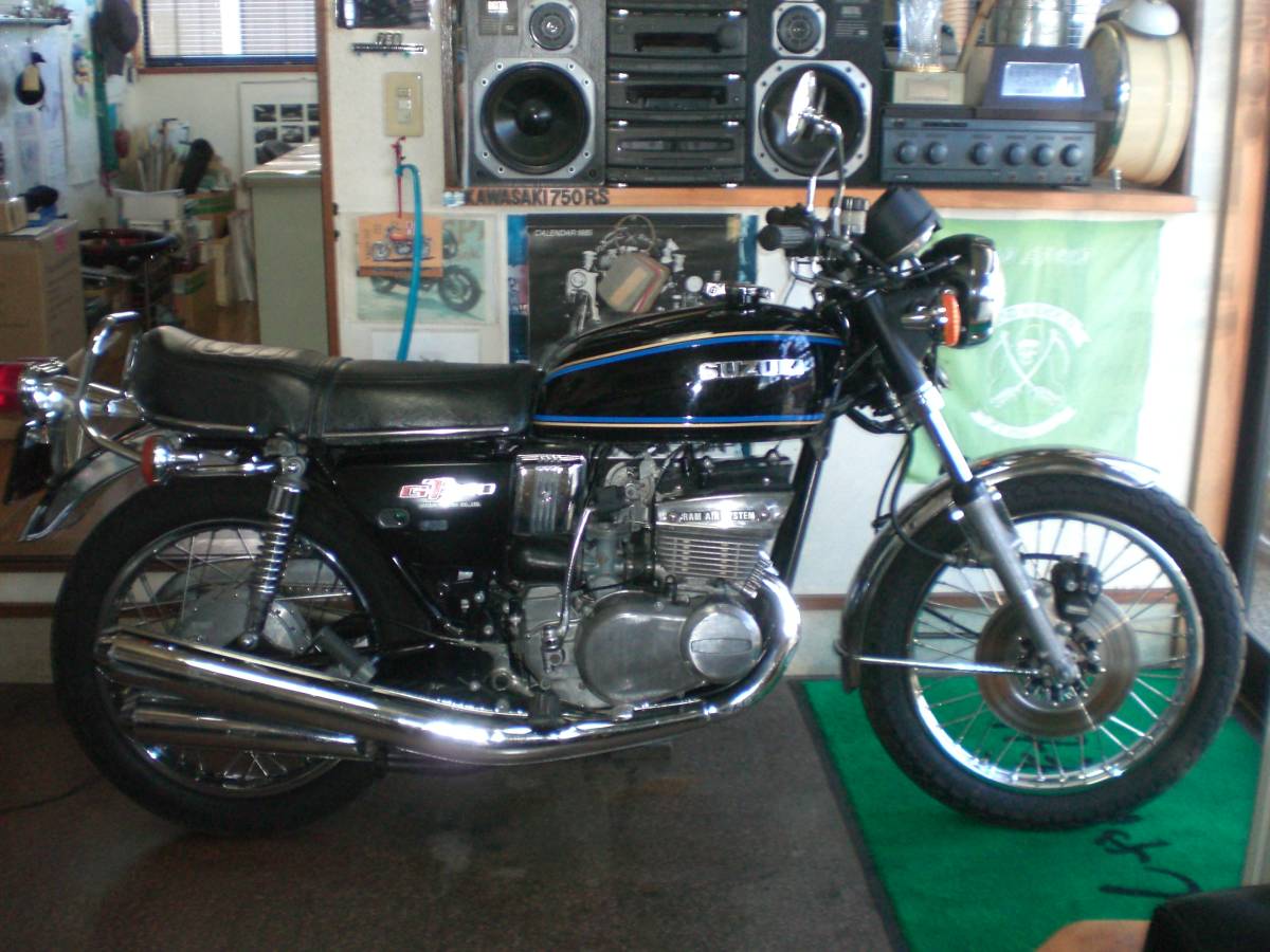 やや傷や汚れあり】☆SUZUKI GT380 B6 逆車 ヨーロッパ仕様 フル