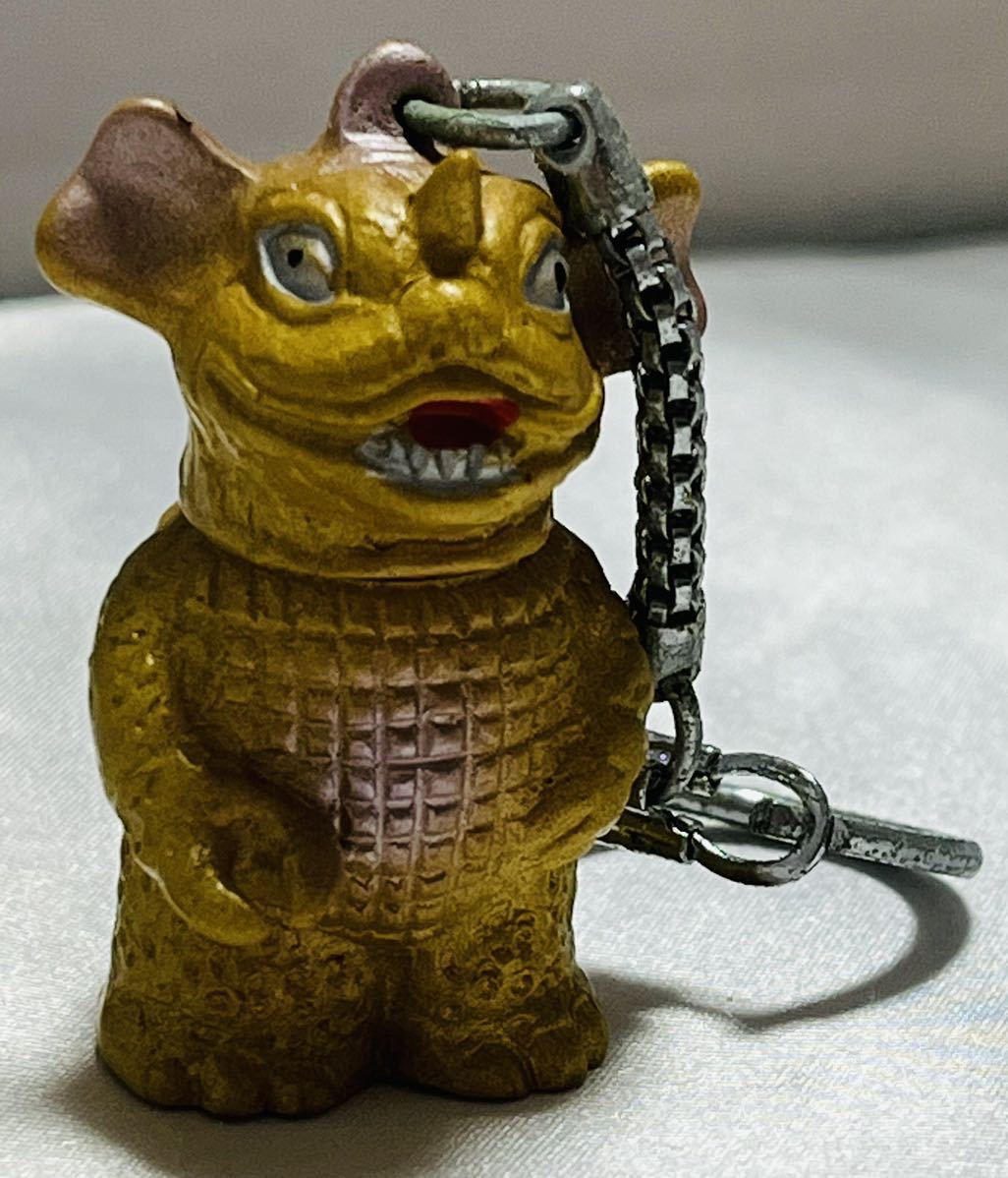 昭和レトロ 当時物 地底怪獣 バラゴン ソフビ キーホルダー 円谷プロ 東宝
