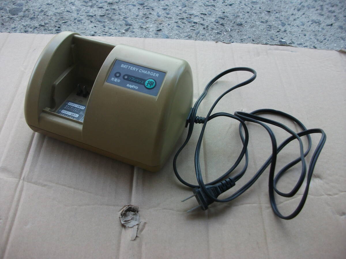 サンヨー電動ハイブリッド自転車用 充電器CY-PAA4 Sanyo、電動