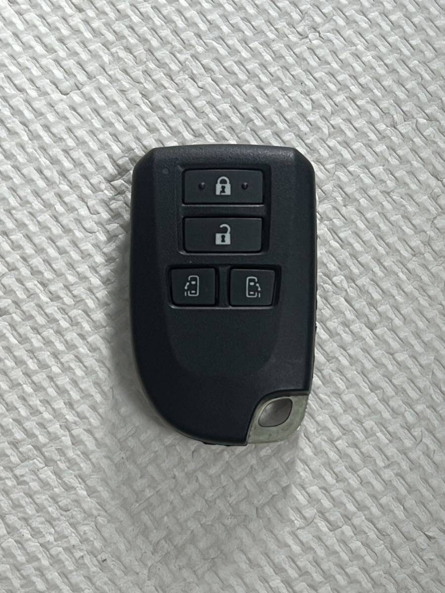 トヨタ 200系 ハイエース 純正 スマートキー 007-AF0105 トヨタ 200系