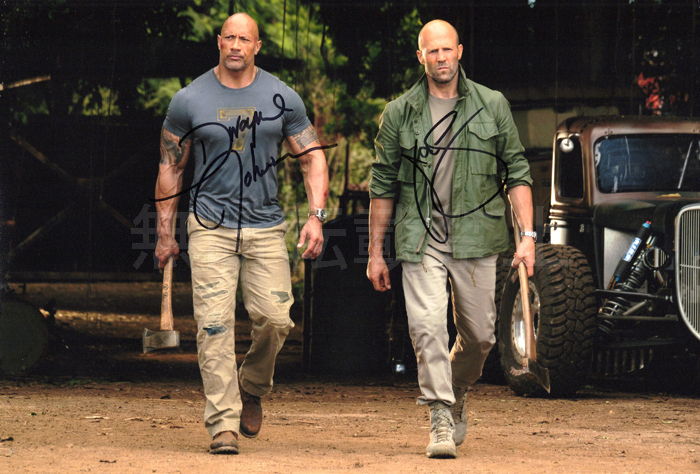 ハリウッド映画　ドウェイン・ジョンソン　 直筆サイン入りフォト　ワイルドスピード Amazon.co.jp: ○ドウェインジョンソン＆ジェイソン・ステイサム