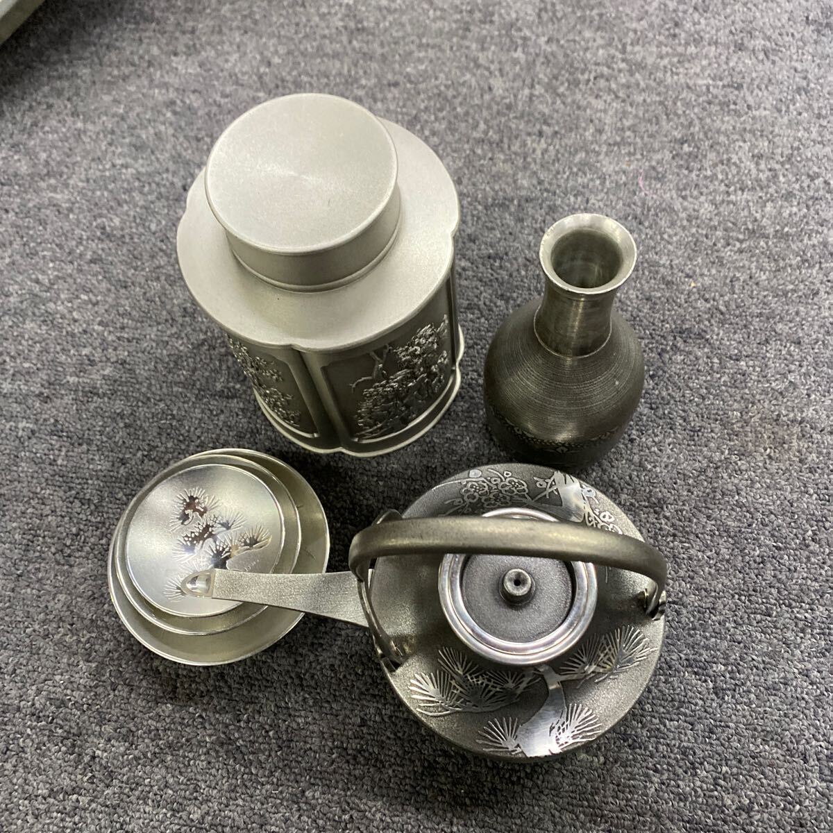 お値下げ　錫半　錫の屠蘇器 お値下げ 錫半 錫の屠蘇器 （錫半 ふりまわす 本錫 屠蘇器セット