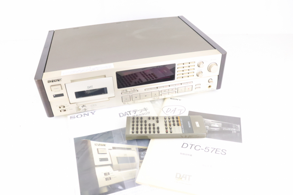 ✨ジャンク✨SONY ソニー DTC-57ES デッキ SONY ソニー / DATデッキ / DTC-57ES（ジャンク品）