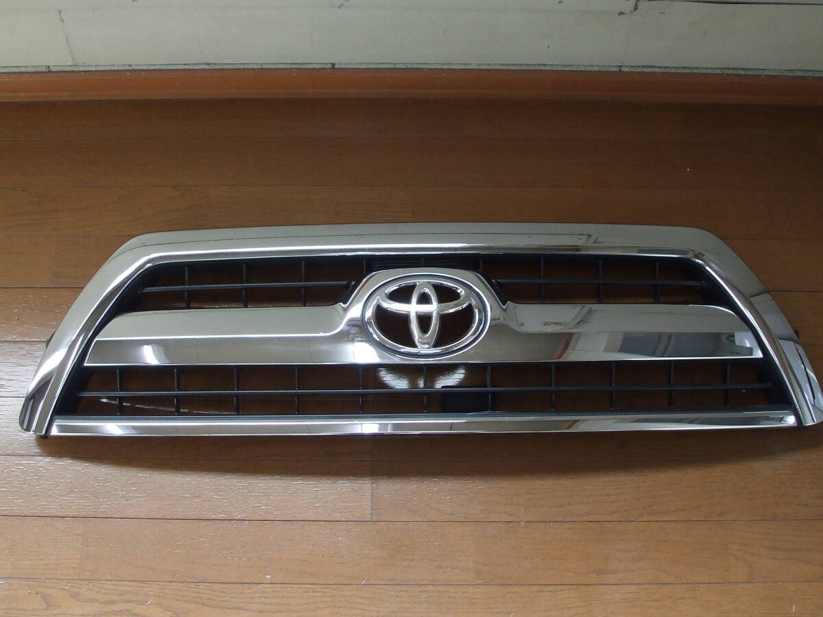 希少 4runner後期純正エンブレム いじめる ハイラックスサーフ185 USDM 