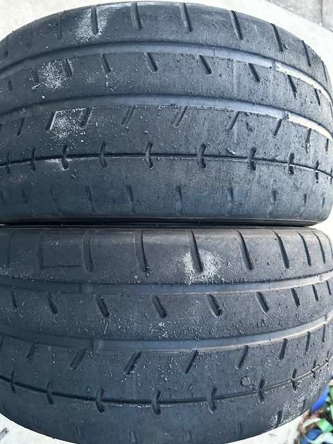 ☆室内保管☆A052 255/40 R18インチ☆ ☆室内保管☆A052 255/40 R18インチ☆
