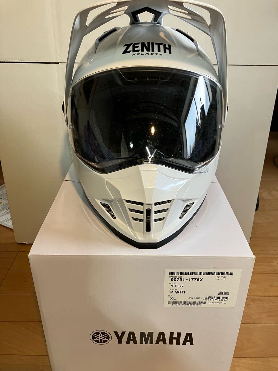 TNK TR-40C 峠 旧車 コルク半ヘルメット P白 赤 Fsize 送料無料 TNK TR-40C 峠 旧車 コルク半ヘルメット ブラック &frasl; ゴールド