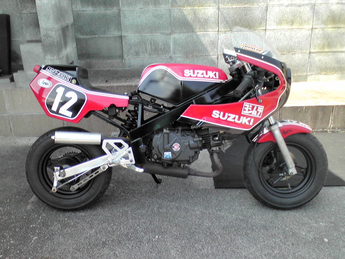 FRPレーサーシート TA125