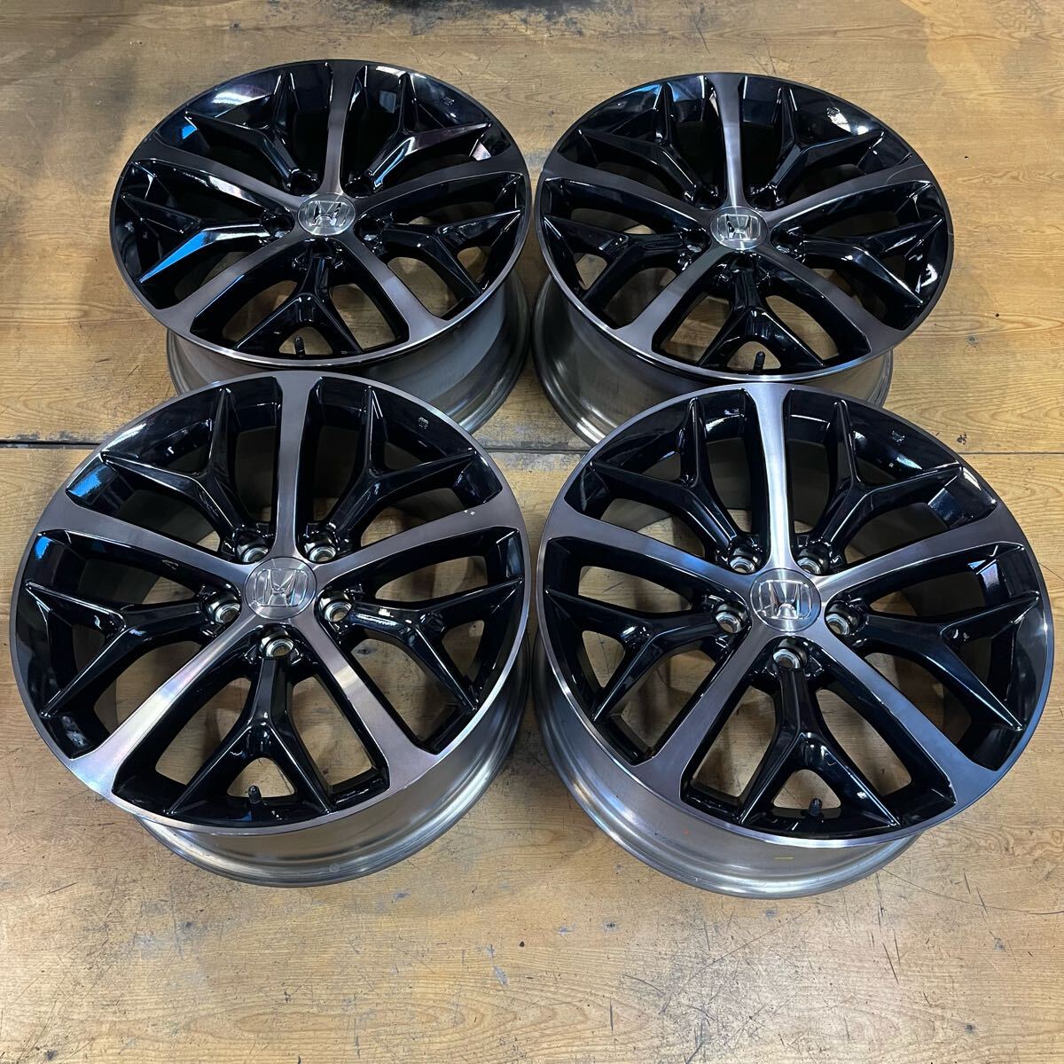 FK7 シビック 純正 アルミホイール 8J +50 114.3 FK ホンダ