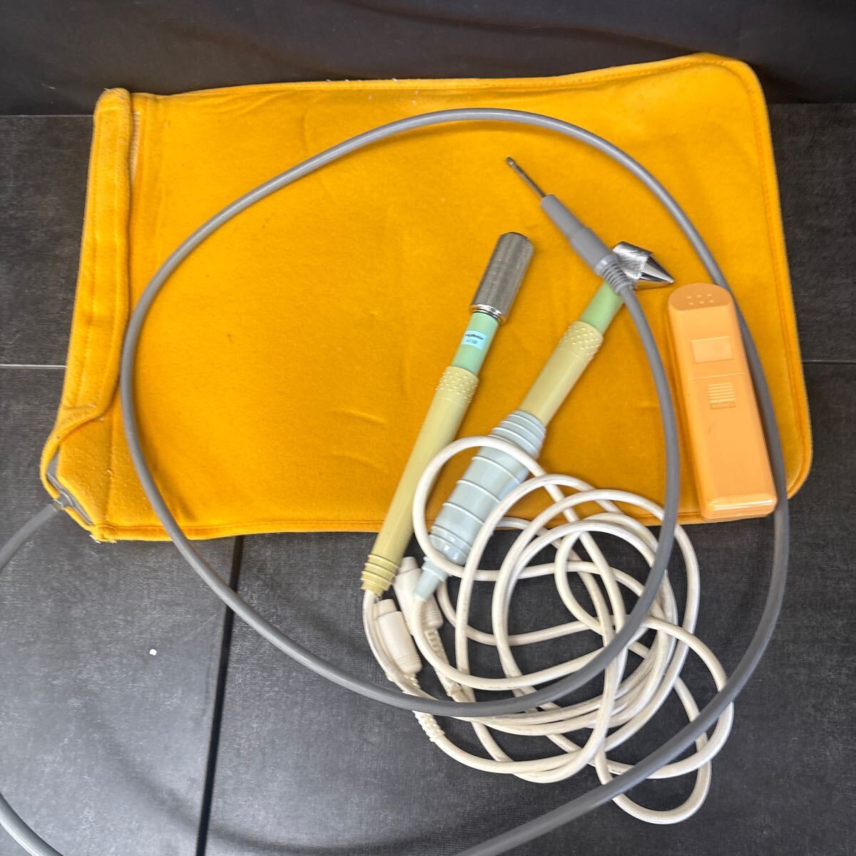 サンメディオンV12000 新品未使用電床マット付き サンメディオンV12000 新品未使用電床マット付き サンメディオンV12000