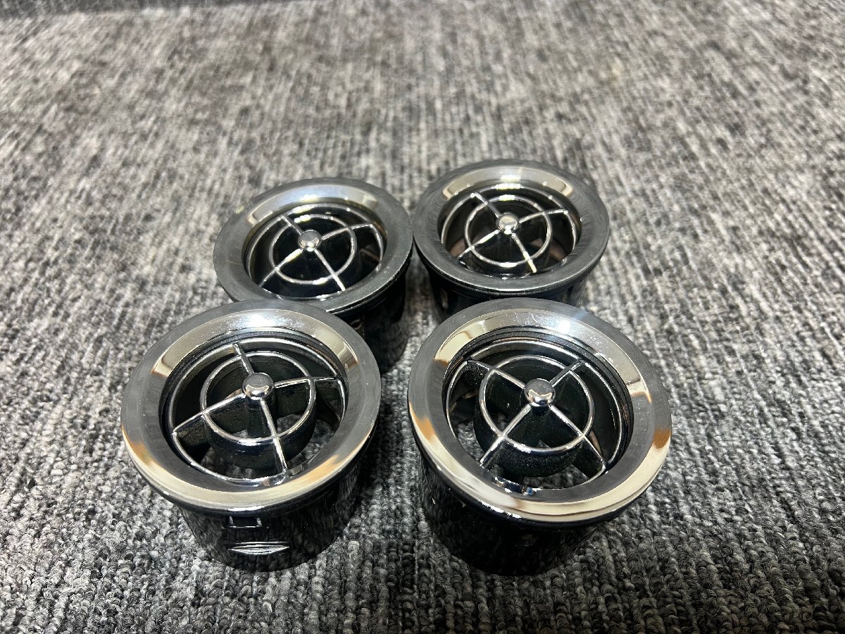 アルトラパン HE21S エアコンルーバー メッキ K107689304 - 車内