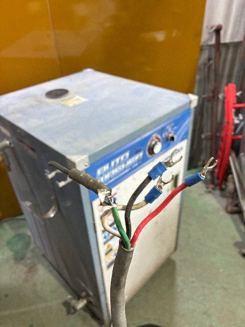温水高圧洗浄機 初田工業 HCA-3000SA-TP1 実働美品 中古 200V/50Hz