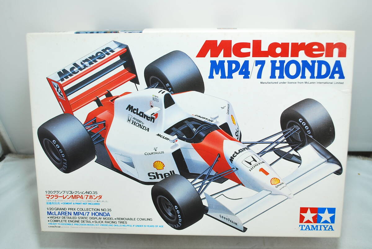 アイルトン・セナ　ゲルハルト・ベルガー　R.パトレーゼ　直筆サイン　8枚セット アイルトン・セナ ゲルハルト・ベルガー R.パトレーゼ 直筆