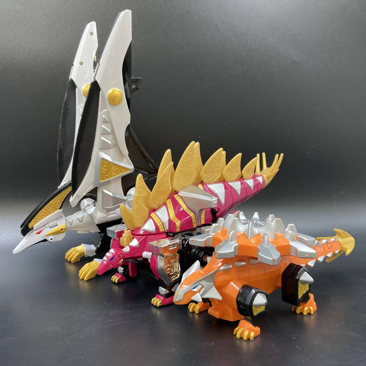 傷や汚れあり】BANDAI 爆竜戦隊アバレンジャー DX爆竜合体