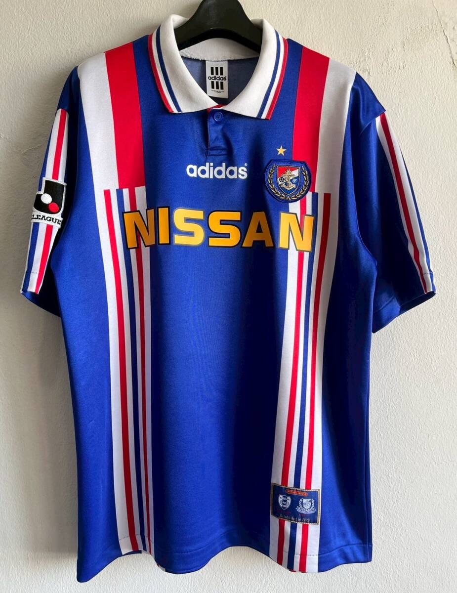 正規品 adidas 横浜F・マリノス「24」山中亮輔 半袖 M ユニフォーム マリノス ユニフォーム」の直近30日のオークション落札価格一覧