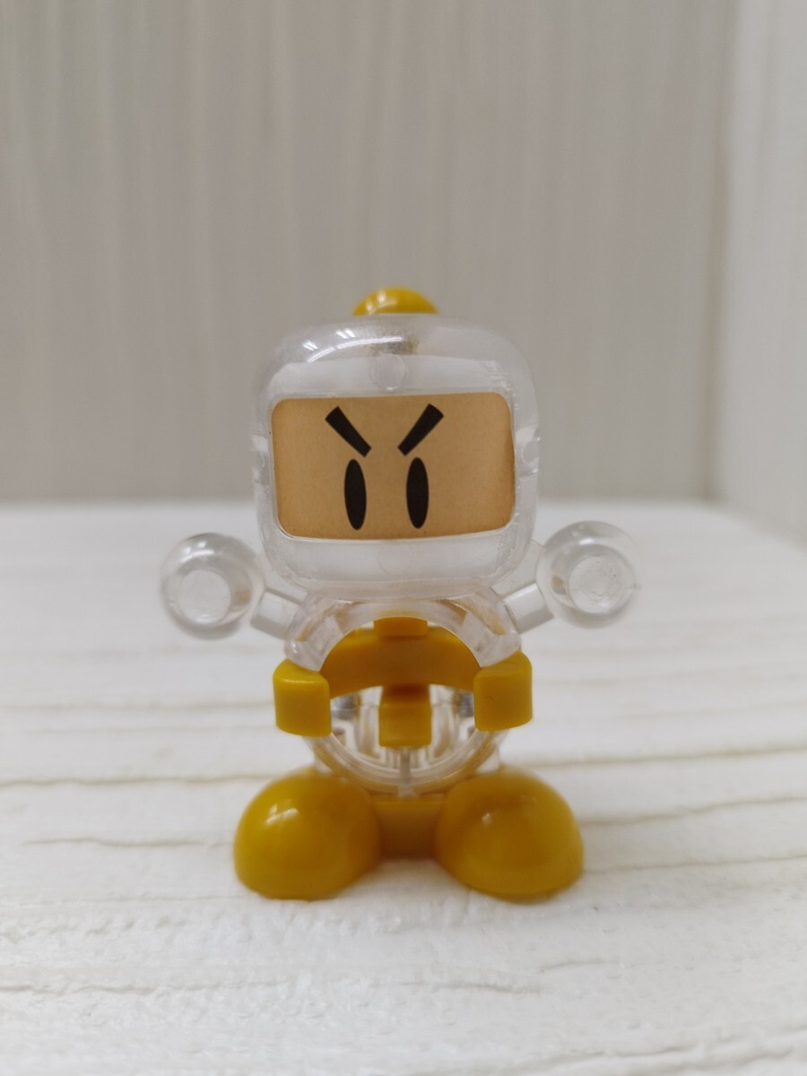 希少 !!【 スーパー ビーダマン ボンバーマン ゴールド 金 メッキ 93