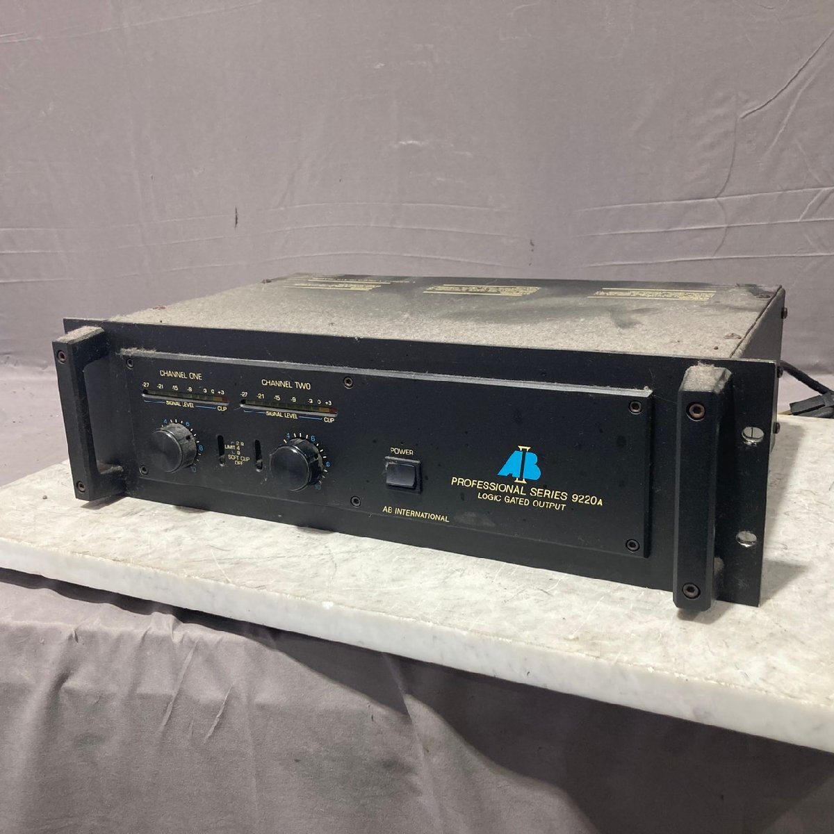 パワーアンプ AB PROFESSIONAL SERIES 9220A. 【公式通販】