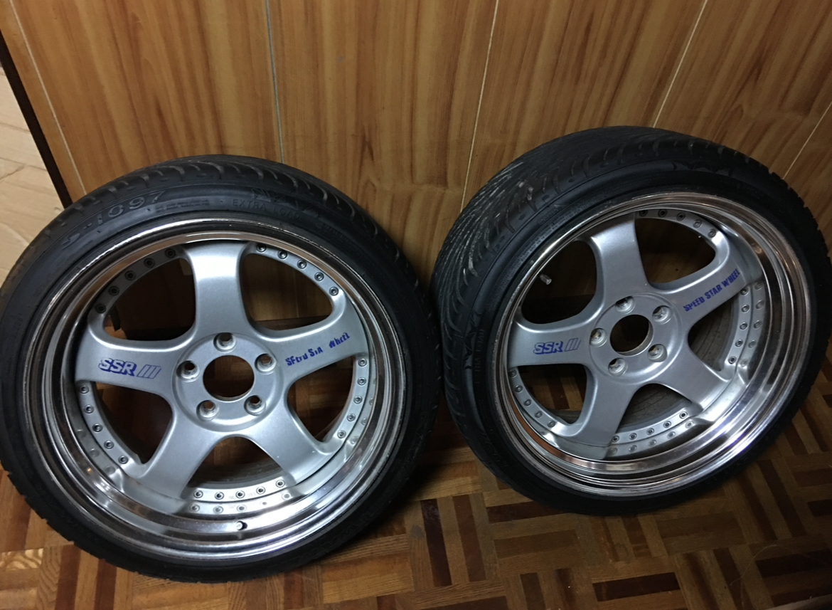 SSR プロフェッサー SP1 10j -9 チタンシルバー 225/35 タイヤ付 深