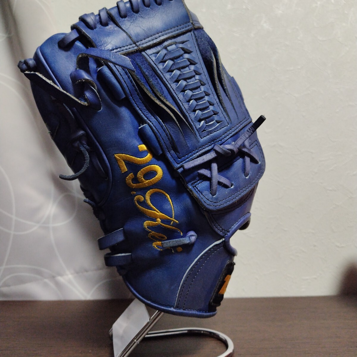 名球会】阪神タイガース 村山実さんのサイン入りグローブ S26の落札