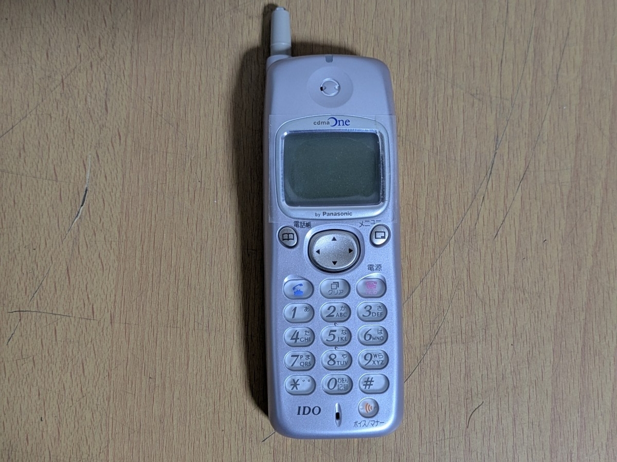 ジャンク　携帯電話　IDO　ジャンク品 昔の携帯電話 IDO ジャンク品の通販 by Fee's shop｜ラクマ