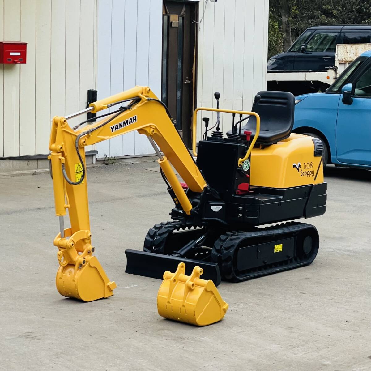 ヤンマ ミニユンボ 小型ショベル B03 スコッピー Scoppy 0.3t ガソリン