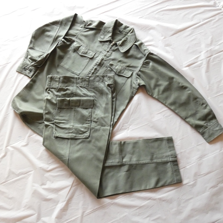 ◎送料無料◎陸上自衛隊 65式作業服 OD色作業服上下&作業帽子&ベルト
