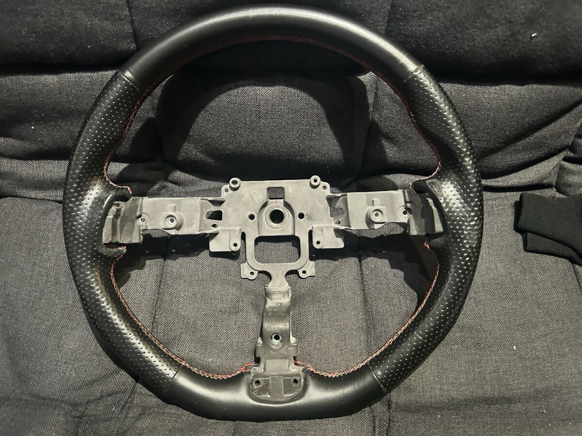 ナルディ NARDI ハンドル GARA3 SPORTS TYPE B パンチングレザー 