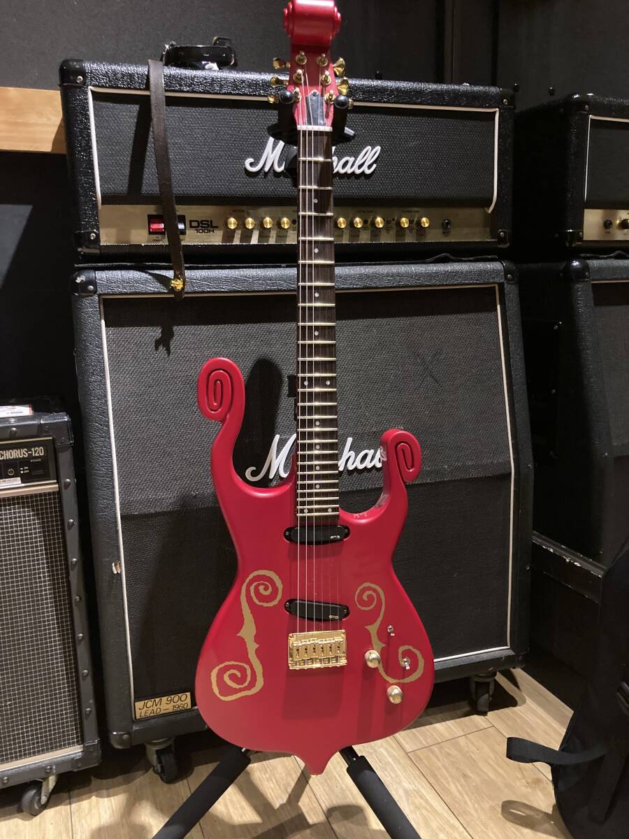 値下げ可　 バーニー（フェルナンデス）レスポールタイプエレキギター星野英彦モデル □Burny LG-85BT BUCK-TICK HIDE FERNANDES Les Paul バーニー レス