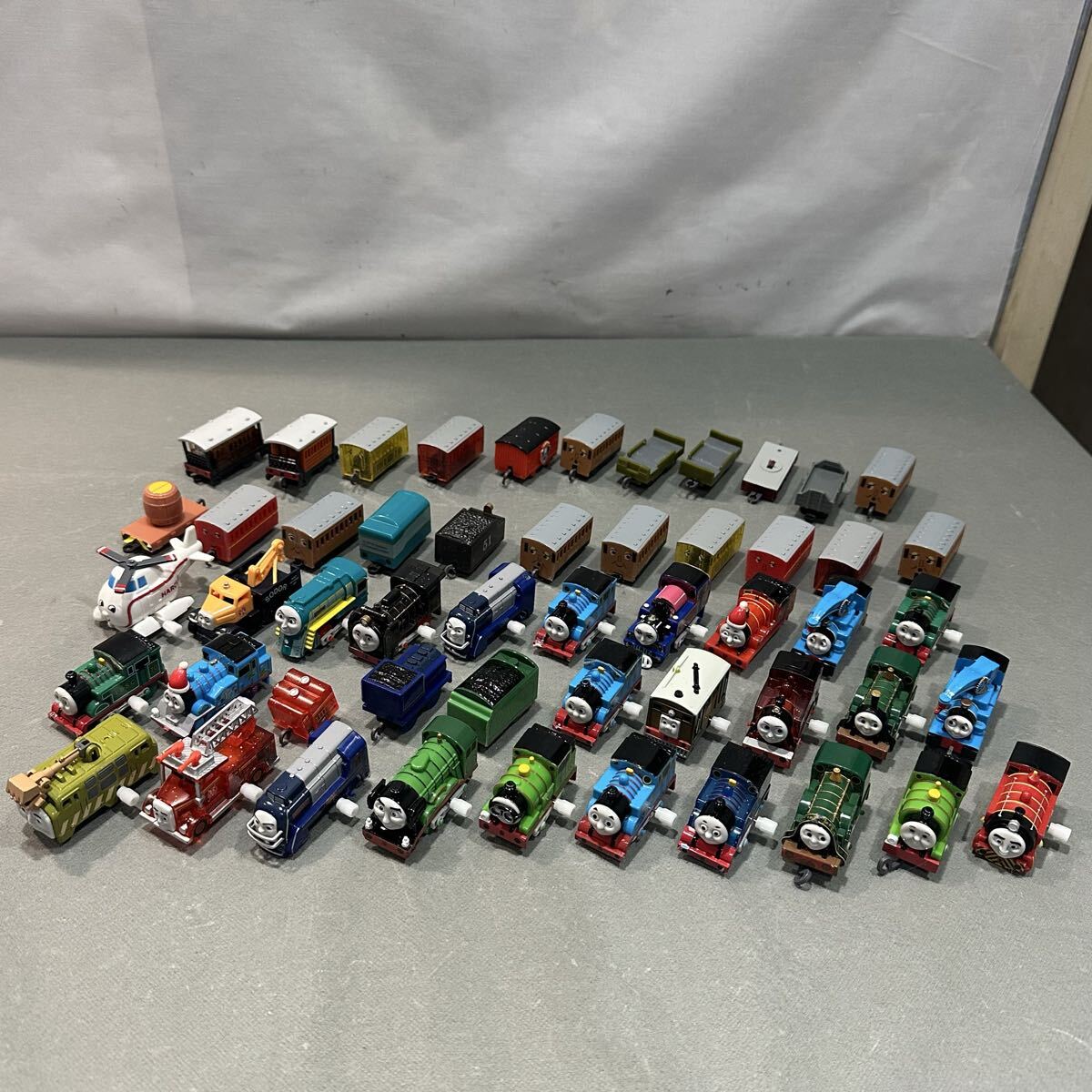 新品】カプセルプラレール きかんしゃトーマス いわのボルダーと 
