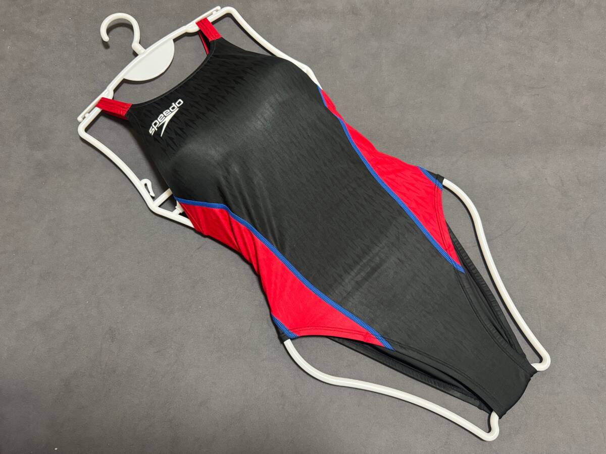 競泳水着 スピード SPEEDO サイズ130 ウロコ マーキュラインの落札情報