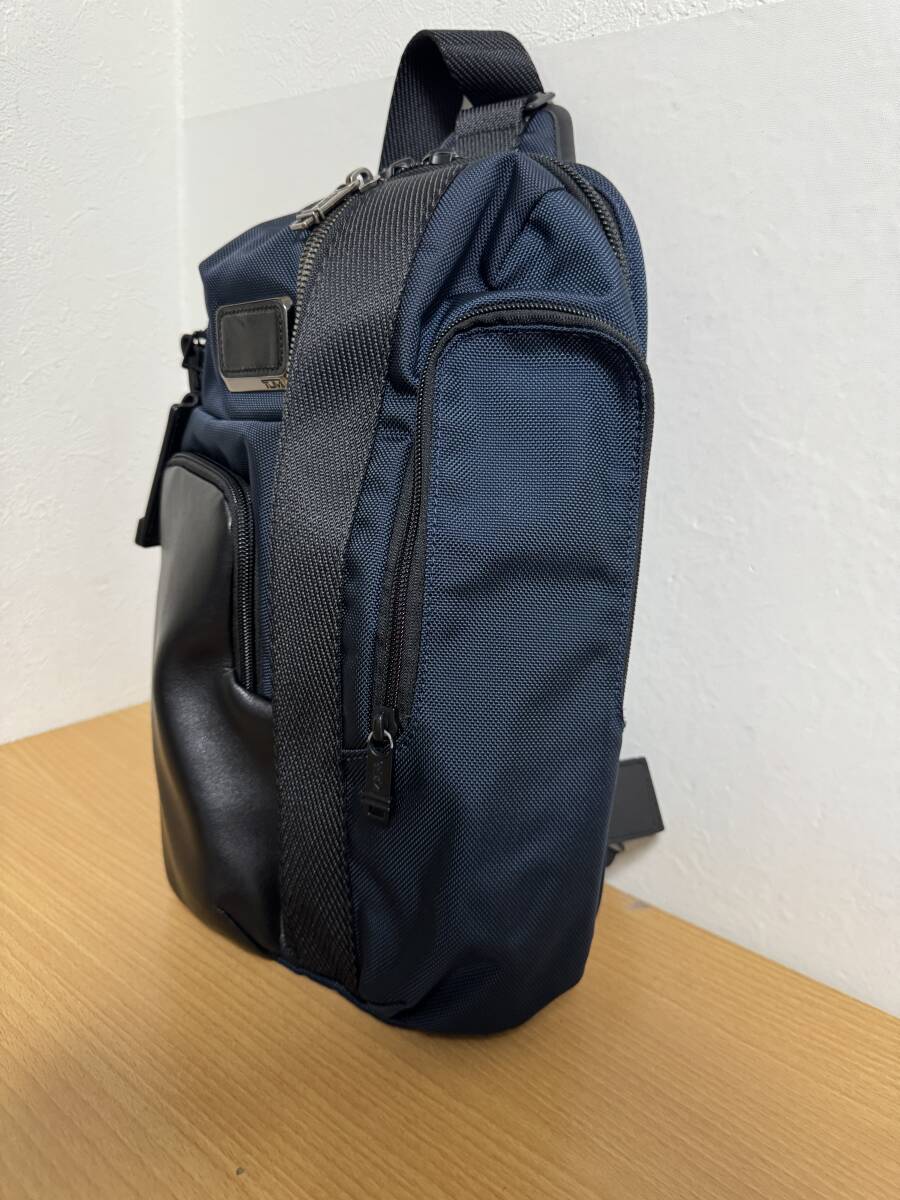 中古】人気美品【トゥミ】モントレー ボディバッグ 222318NVY2