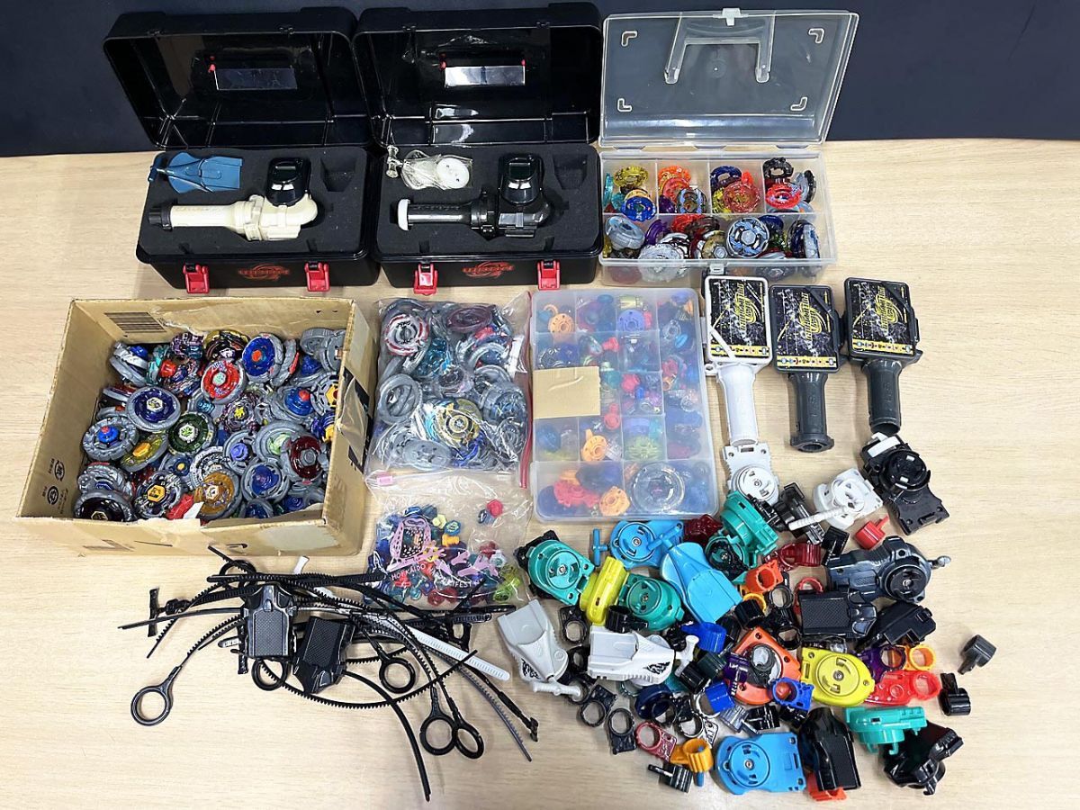 新品】メタルファイト ベイブレード G1大会1000人以上で優勝！ 特別