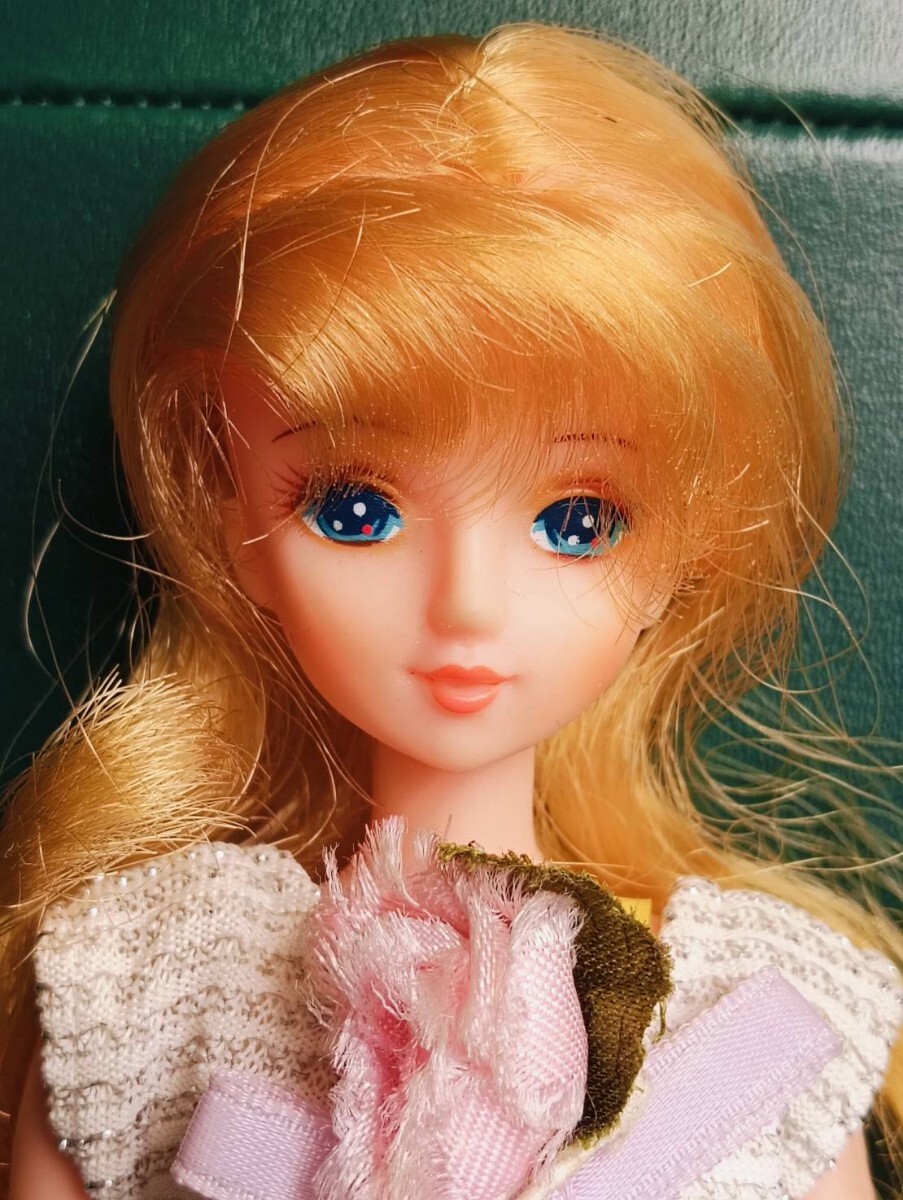 中古】日本製 ロングヘア オリーブ ジェニーフレンド 人形本体 着せ