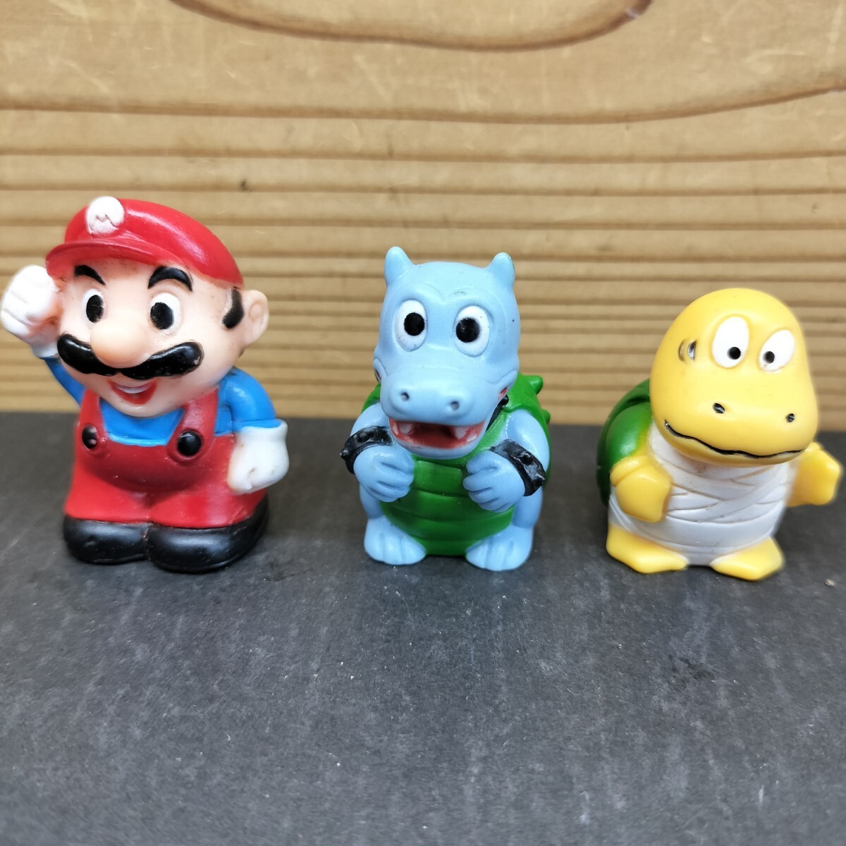 ☆スーパーマリオブラザーズ マリオ 指人形 6体セット ファミコン