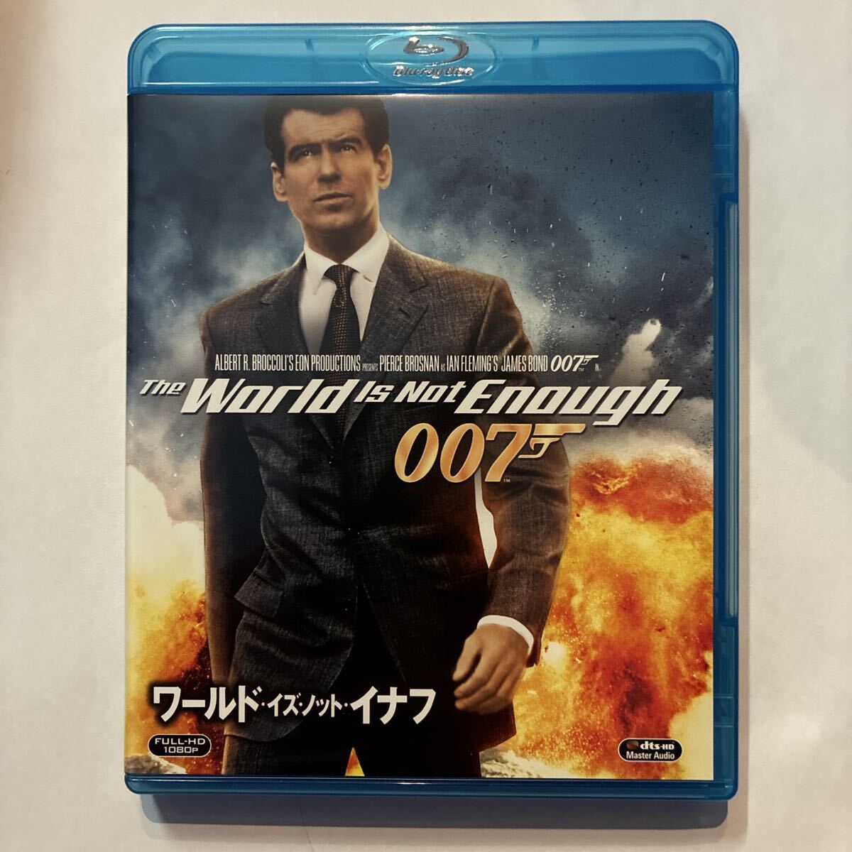 中古】デニス・リチャーズ☆直筆サイン入り写真☆007ワールド・イズ