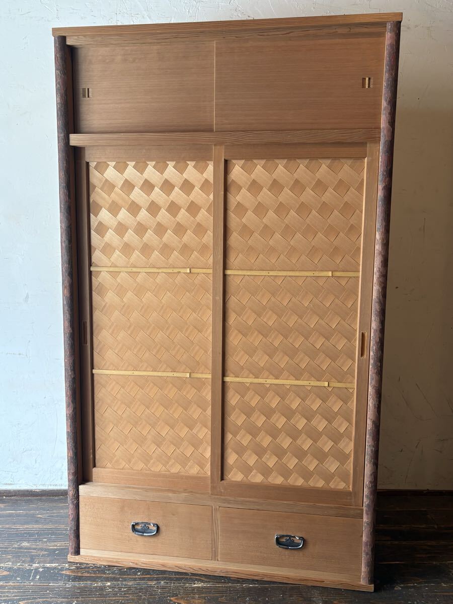小さい茶箪笥 古い水屋箪笥 アンティーク 古家具 木製無垢材 小ぶりな
