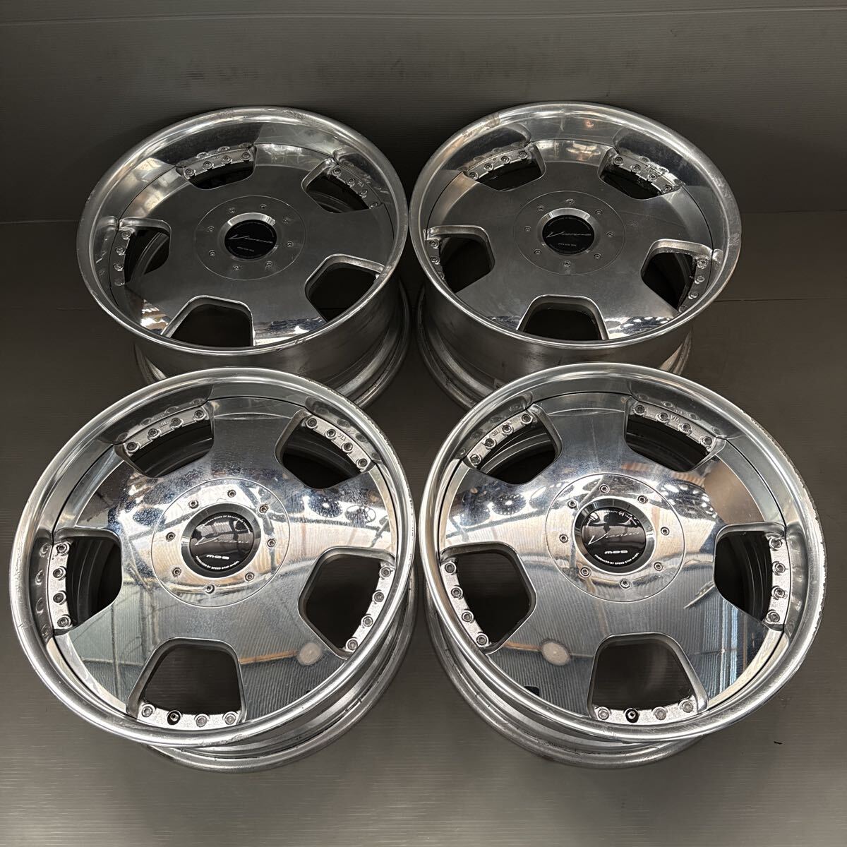 SSR Vienna ヴィエナ LM-9 深リム メッシュ 9.5J 8.5J 18インチ 5穴