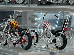 非売品］映画 イージーライダー 1/24 ハーレーダビッドソン デニス