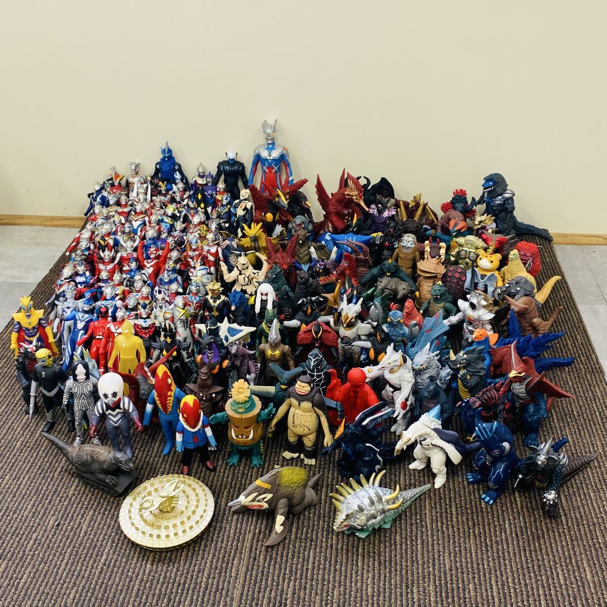 中古】ウルトラマン ウルトラヒーロー500 ウルトラ怪獣500 シリーズ