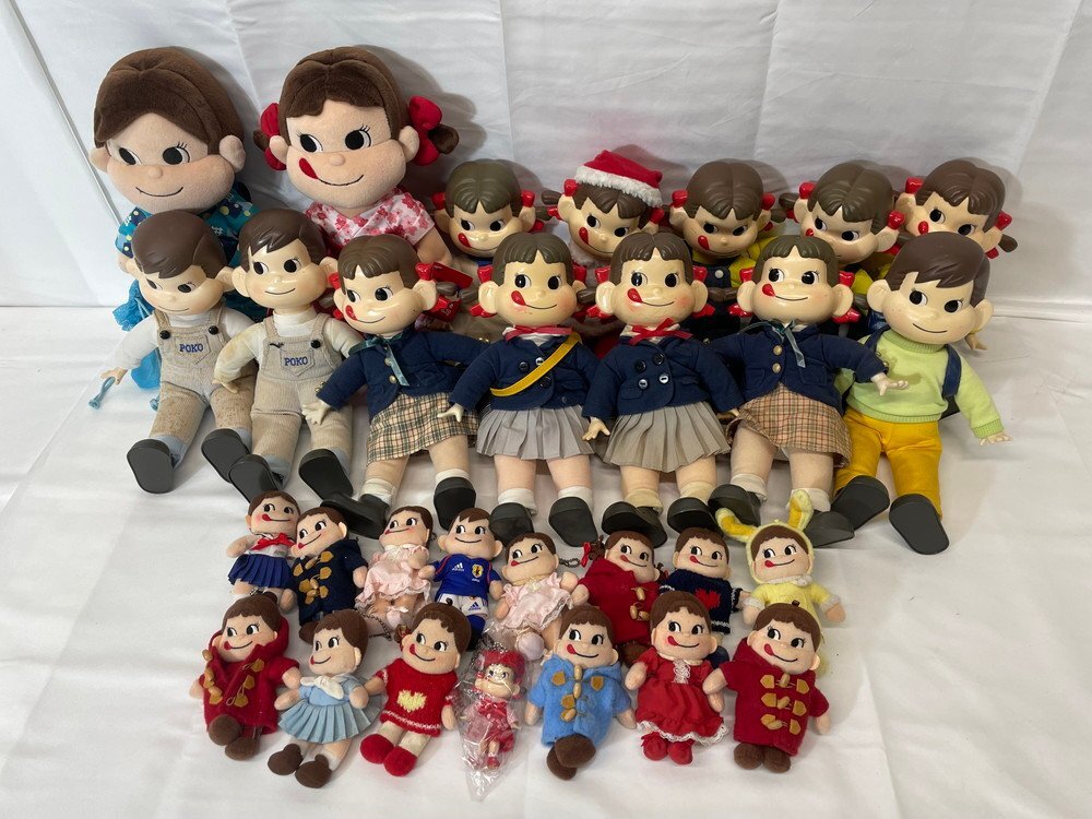 新品】□希少 未使用 不二家 卓上ペコちゃん ユニフォームバージョン