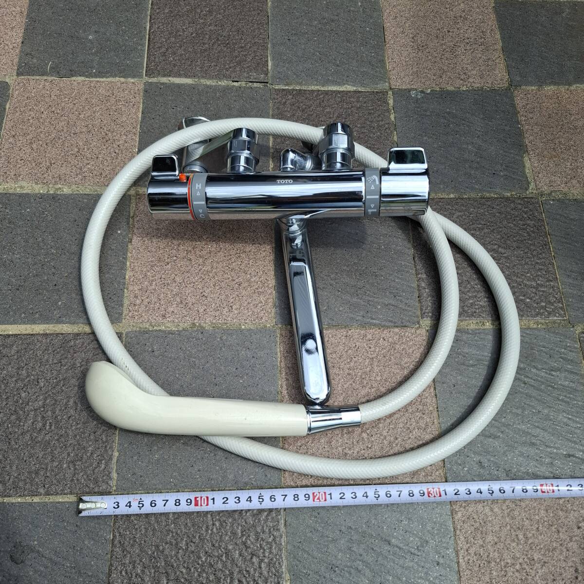 中古品 TOTO浴室台付きサーモスタットシャワーバス水栓 TMGG46E TOTO