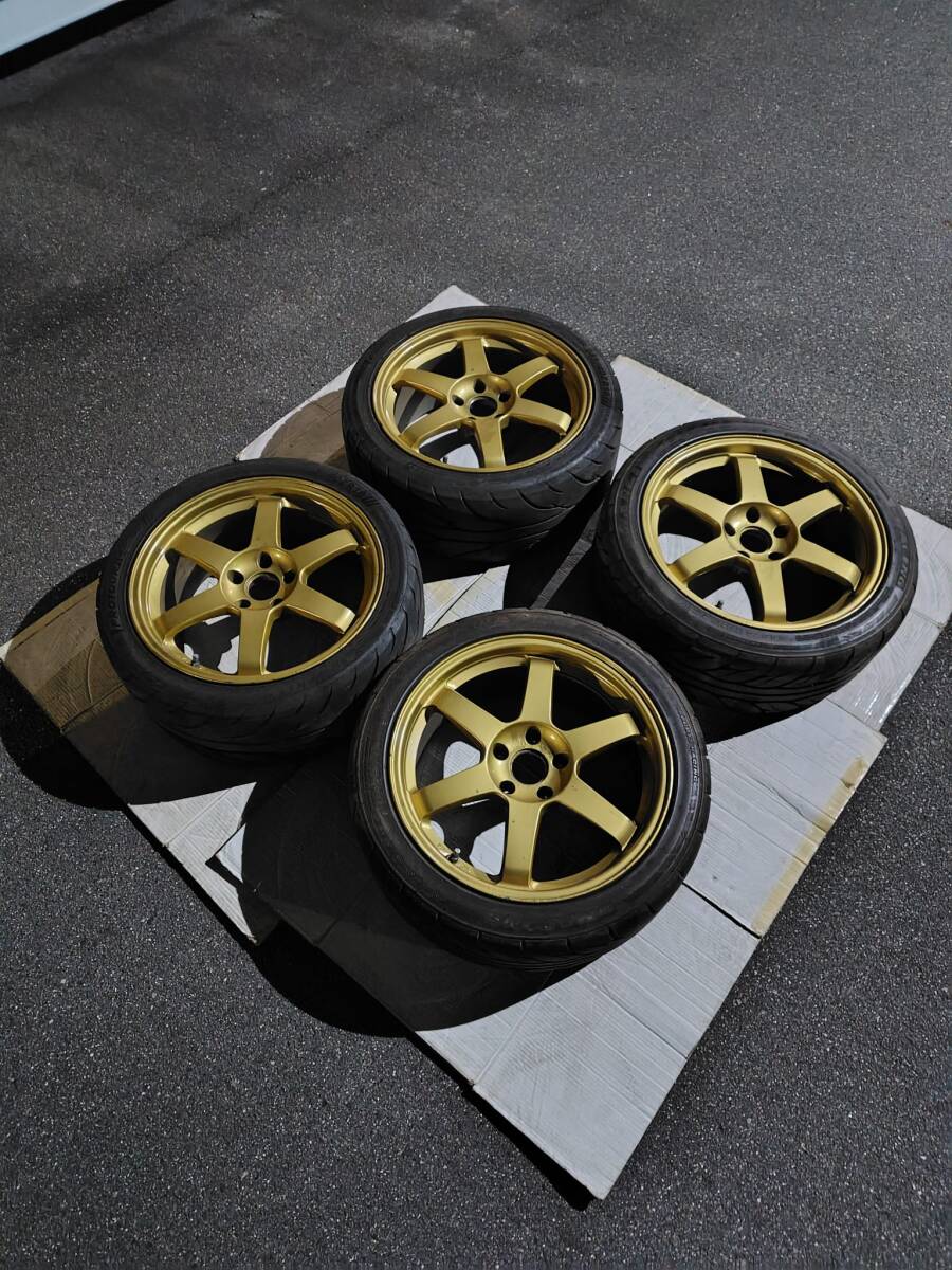 傷や汚れあり】MOMO 18インチホイール タイヤ 4H-100 +45 モモ
