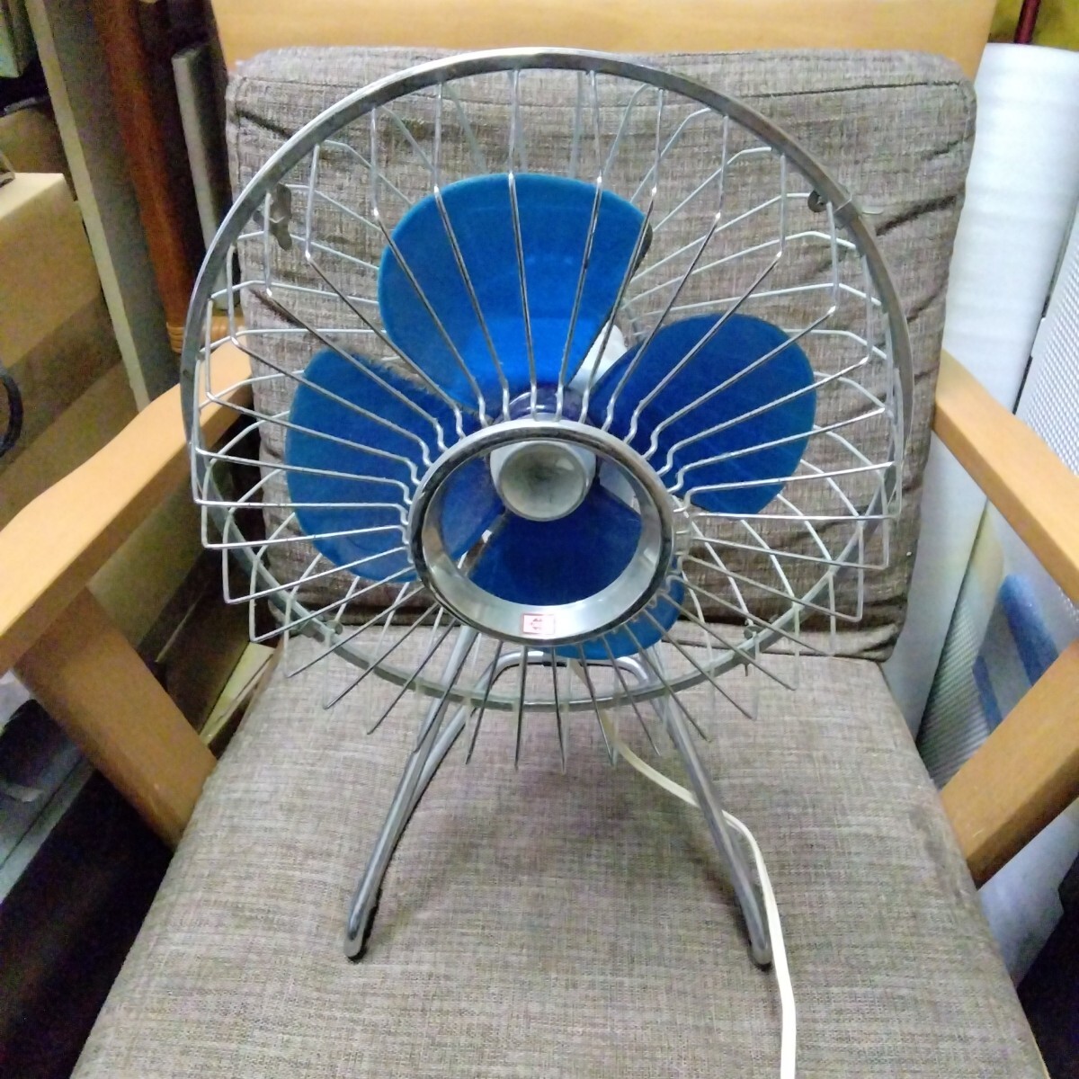 新品】未使用◇当時物 昭和レトロ家電 ホリエ電気 すず風 扇風機の落札