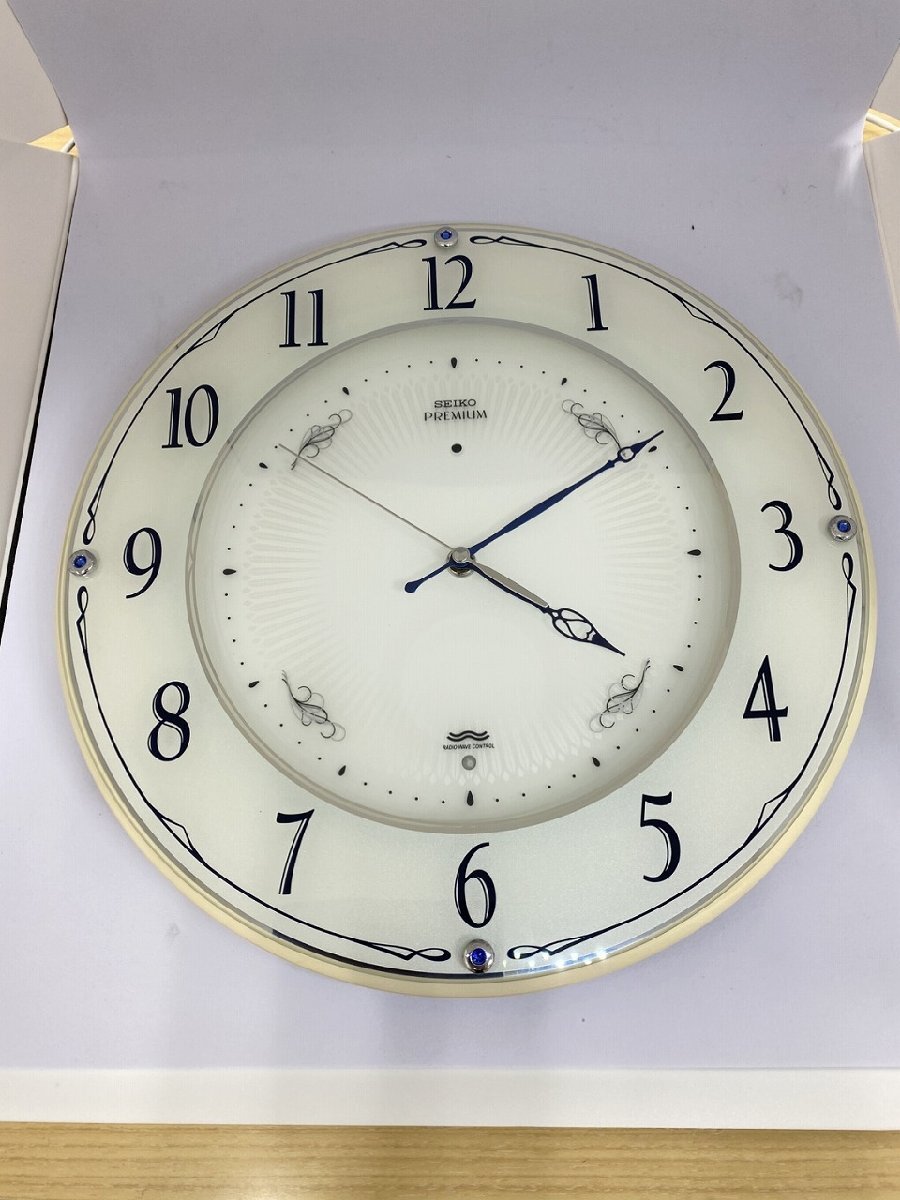 中古】SEIKO セイコープレミアム 壁掛け時計 電池式 メロディ電波時計