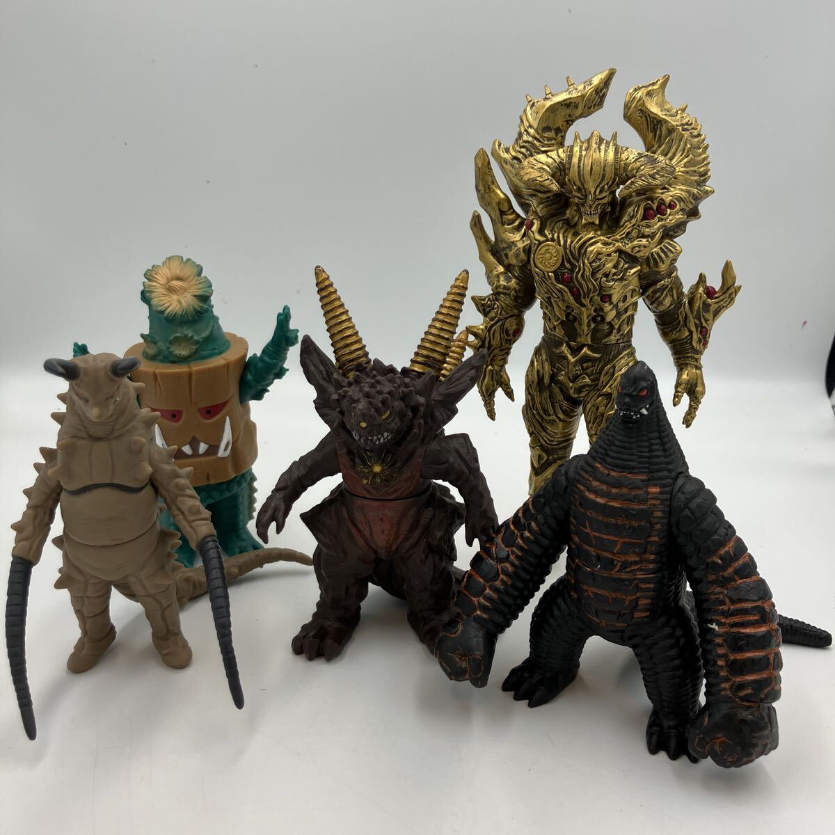 G918☆ウルトラマンギンガ ウルトラ怪獣500シリーズ ソフビ16体 ライブ