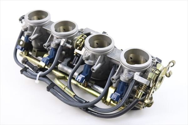 サバンナ　RX-7 インテークマニホールド　SA22 SA22C サバンナRX-7 インマニ＆スロットルボディの落札情報詳細