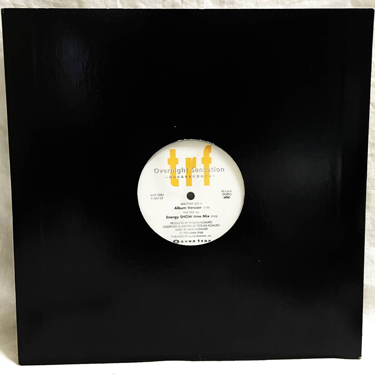 新品】即決！TRF 直筆サイン色紙☆DJ KOO・SAM・YU-KI・CHIHARU・ETSU