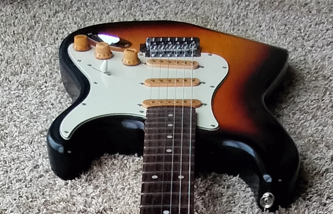 Fender Japan ST-57 ストラトキャスター タバコサンバースト Kシリアル