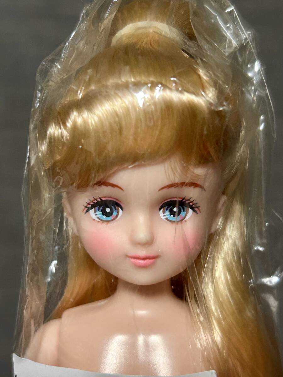 新品】☆マリーン 三つ編み☆リカちゃんキャッスル ESCドール お