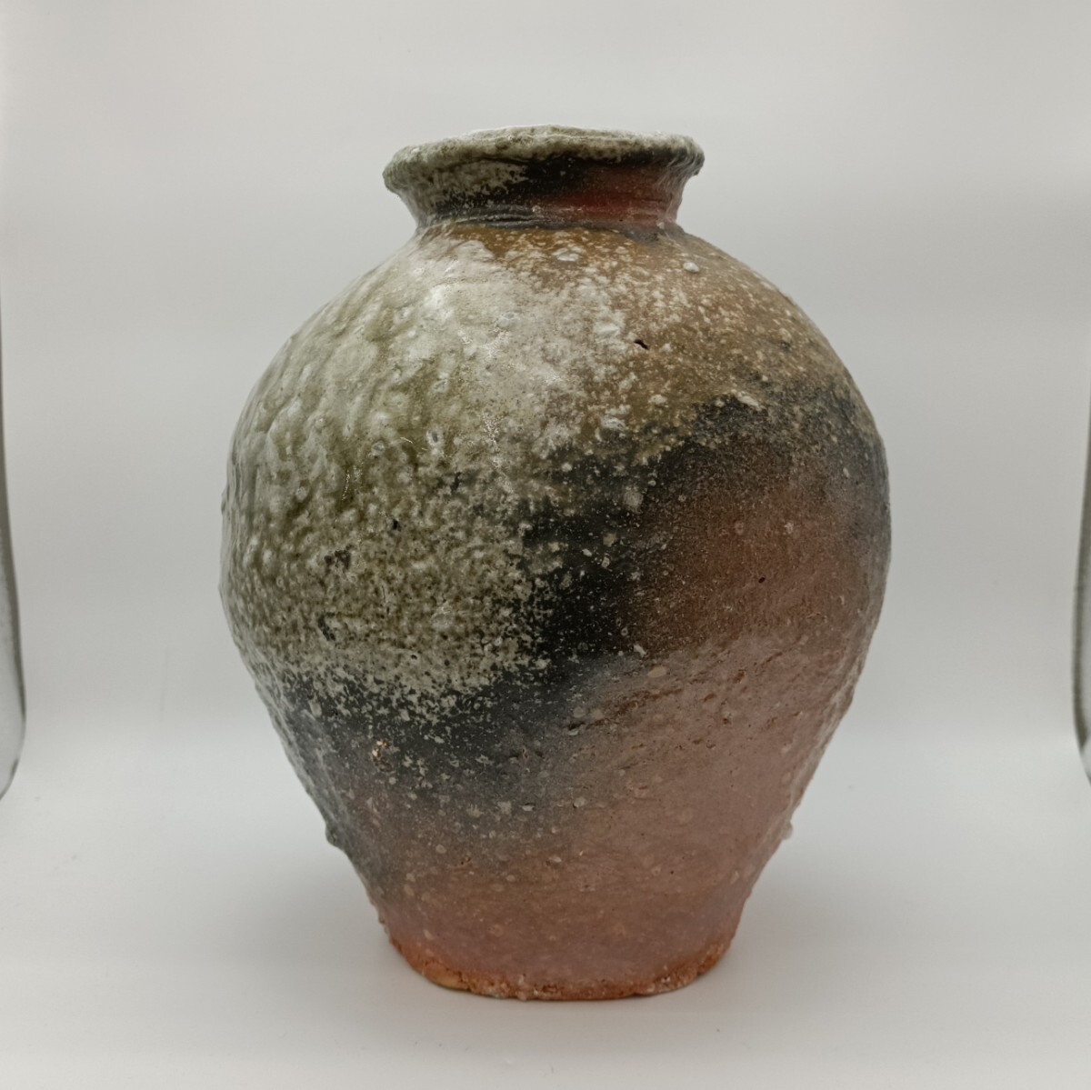 目立った傷や汚れなし】神山清子作 信楽自然釉窯変 掛花入 花器 花瓶