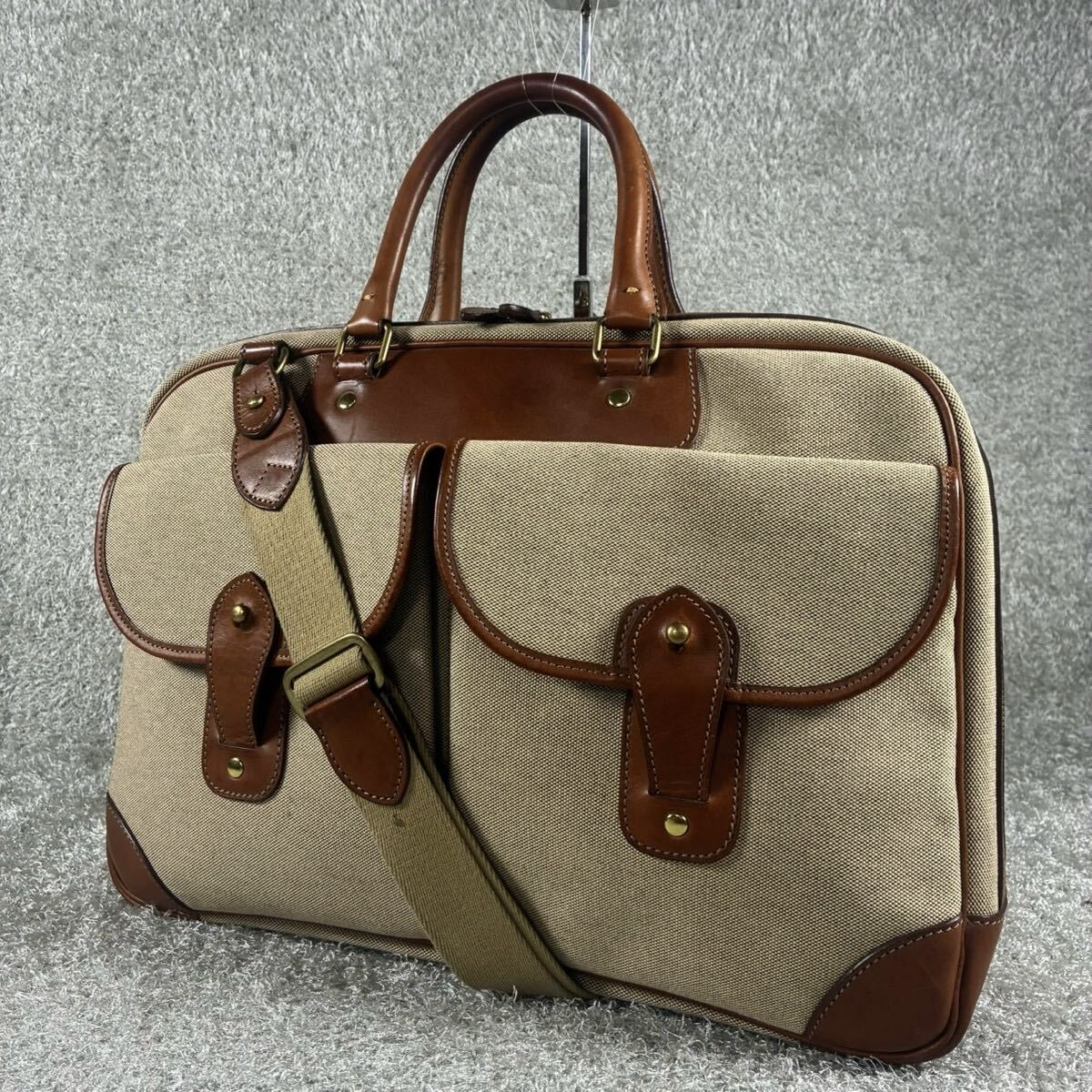新品】新品未使用 万双 キャンバス生地 天ファスナー(外ポケット付